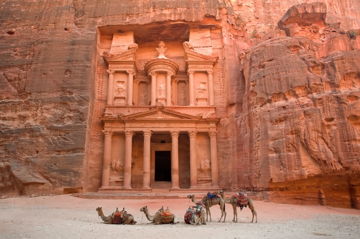 The Treasury (Al Khazneh), Petra (UNESCO world heritage site), Jordan. Image shot 2006. Exact date unknown.